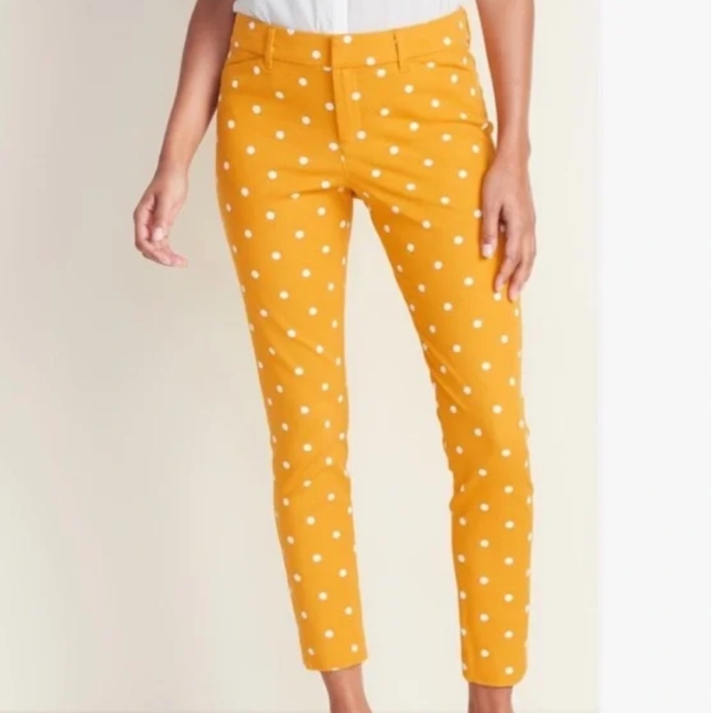 NWT Old Navy' Yellow Polka Dot Pixie Pants